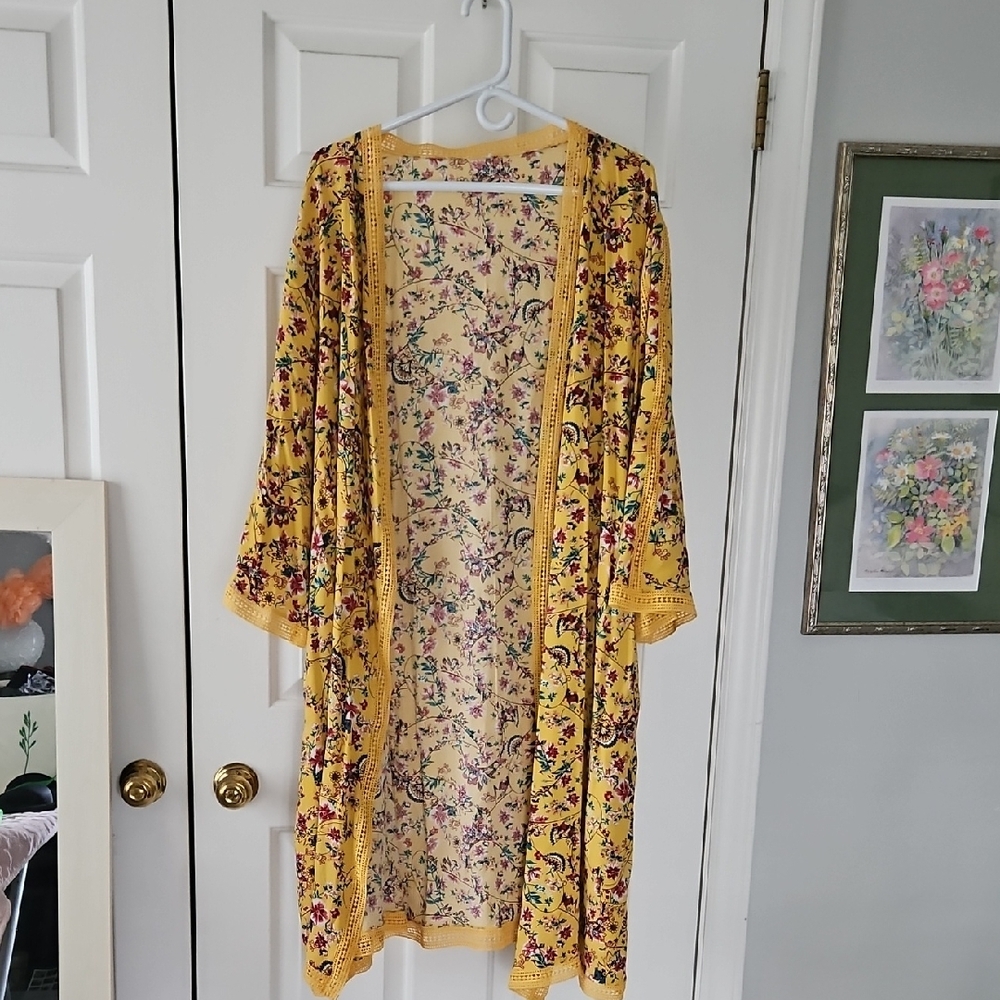 Floral Yellow Kimono Cardigan By Wonderly.